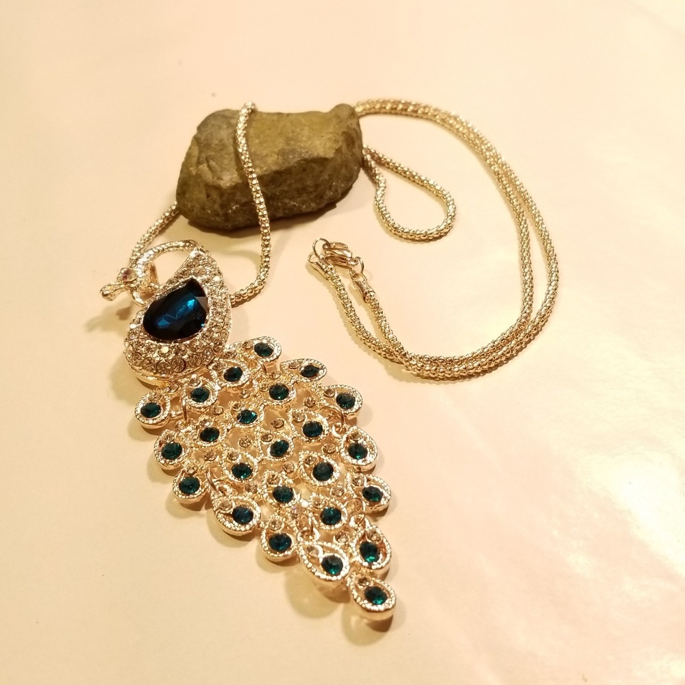 Crystal peacock pendant necklace